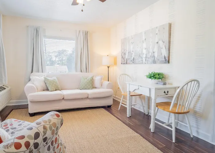 The Flats On Florida St - Super Comfy 2-Bedroom Apartments