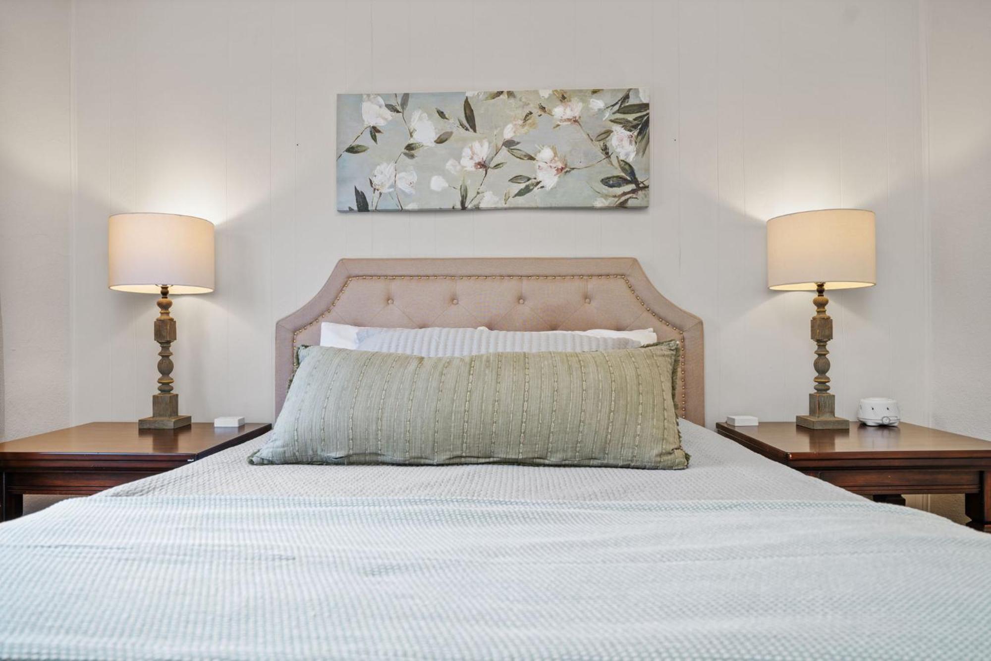The Flats On Florida St - Super Comfy 2-bedroom Apartment Mobile