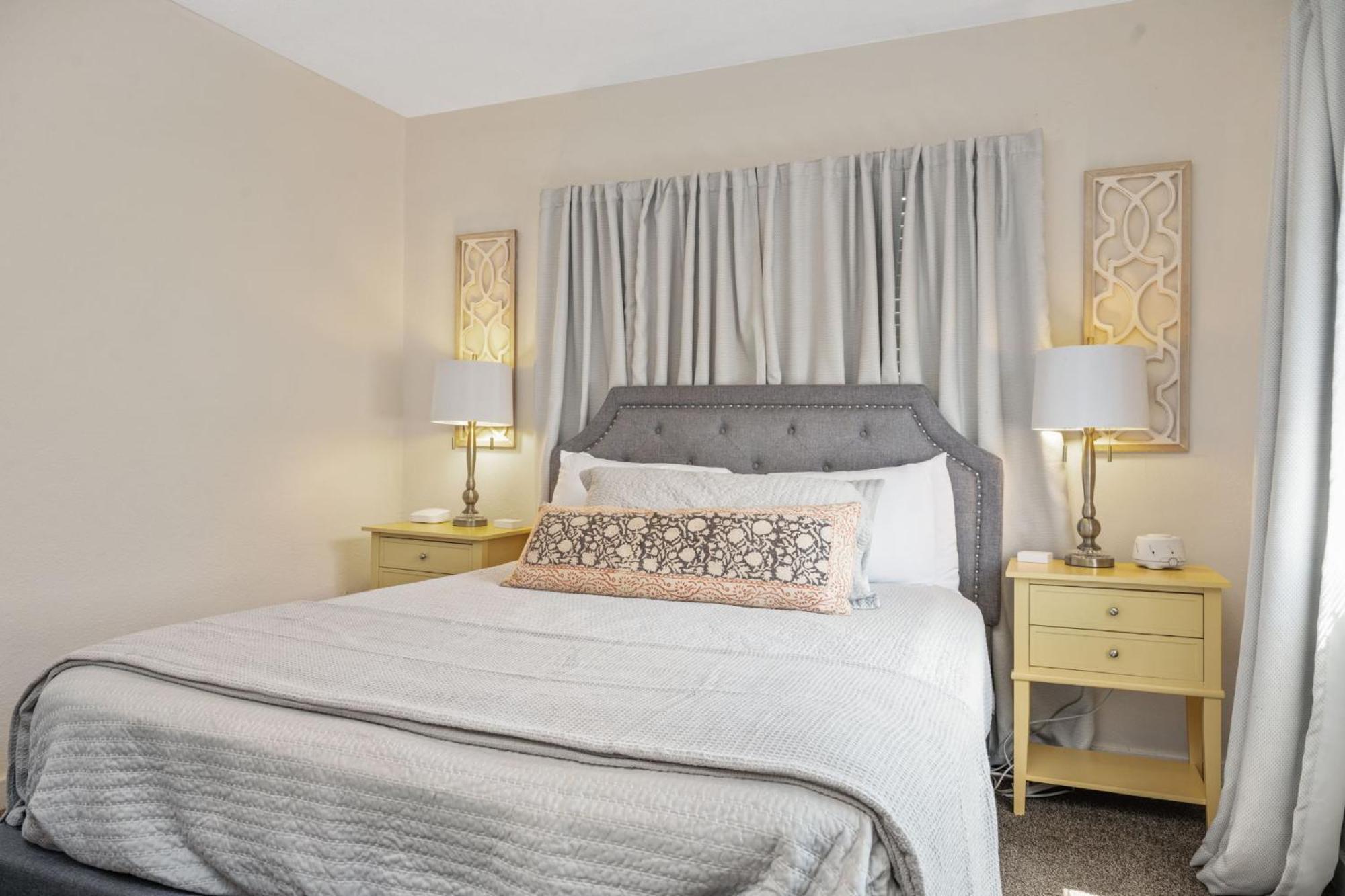 The Flats On Florida St - Super Comfy 2-bedroom *